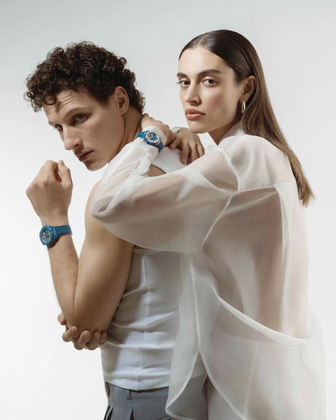 暴击跟着辛芷蕾解锁甜蜜指南！本周时髦大事  七夕奢牌浪漫(图14)