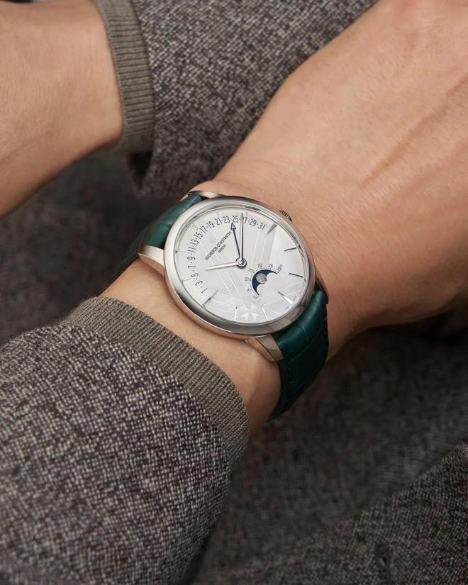 暴击跟着辛芷蕾解锁甜蜜指南！本周时髦大事  七夕奢牌浪漫(图33)