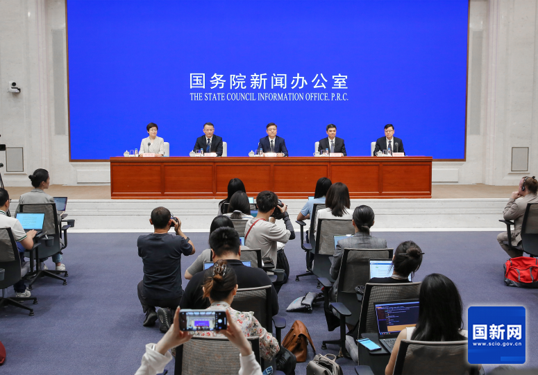 全面打造现代化用电营商环境”有关情况举行发布会国务院新闻办就“深化提升‘获得电力