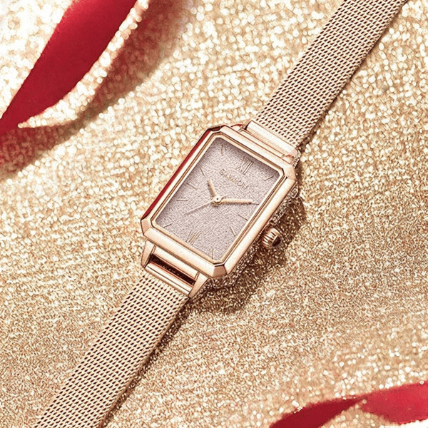 高颜值腕表提升你的时尚品味!2025年轻奢手表推荐:六款(图10) 高颜值腕表提升你的时尚品味!2025年轻奢手表推荐:六款(图10)